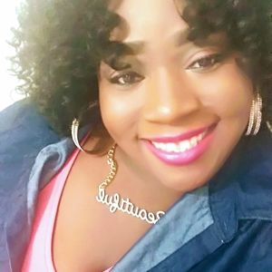 Meet your Posher, Elsie